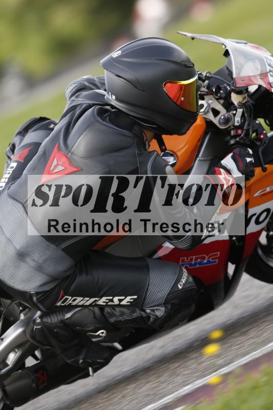 /53 16.09.2025 Track Day Domi Aegerter ADR/Gruppe gelb/96